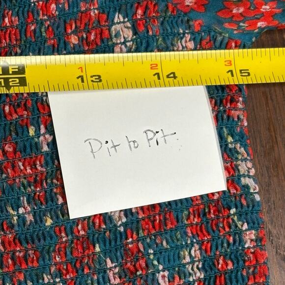 Intermix Silk Floral Smocked Alaina Cottage Puff Sleeve Blouse Size 4 - Picture 10 of 11